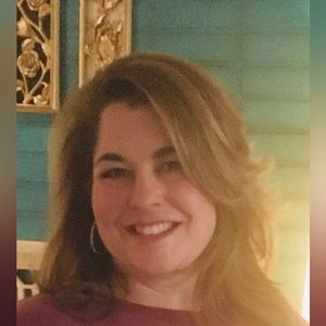 Meet your Posher, Leigh